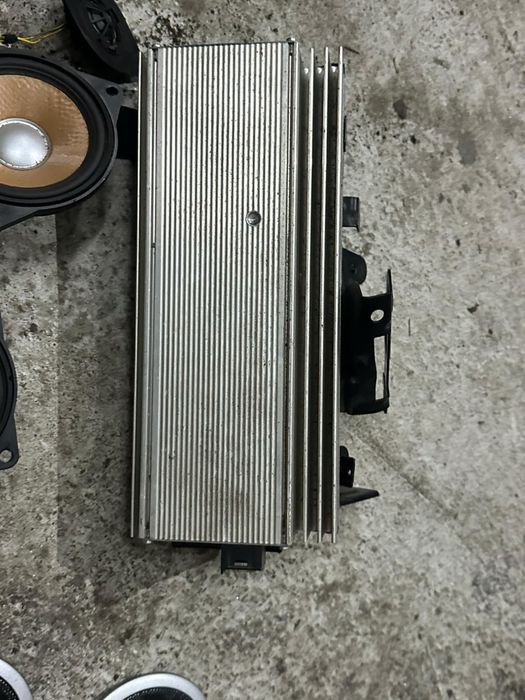 БМВ Е60 Е61 Индивидуал озвучителна система Individual audio