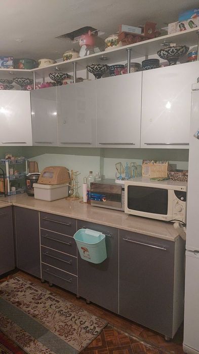 Кухонный гарнитур