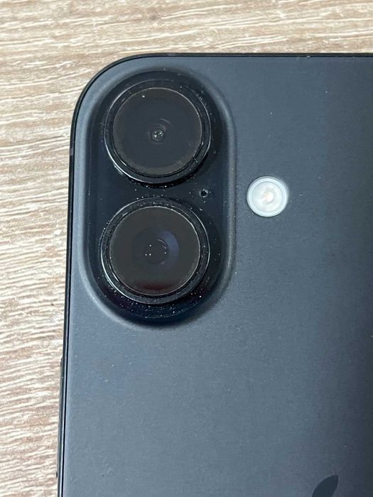 iPhone 16 Black 128GB