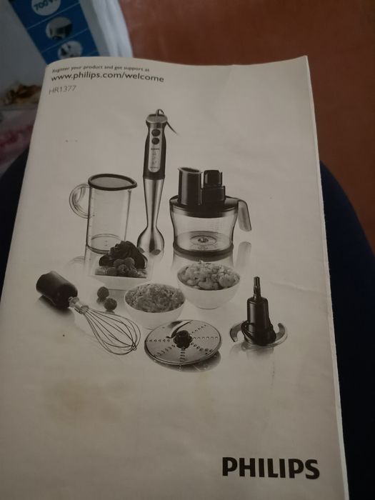 Блендер. На запчасти родам PHILIPS HR1377.