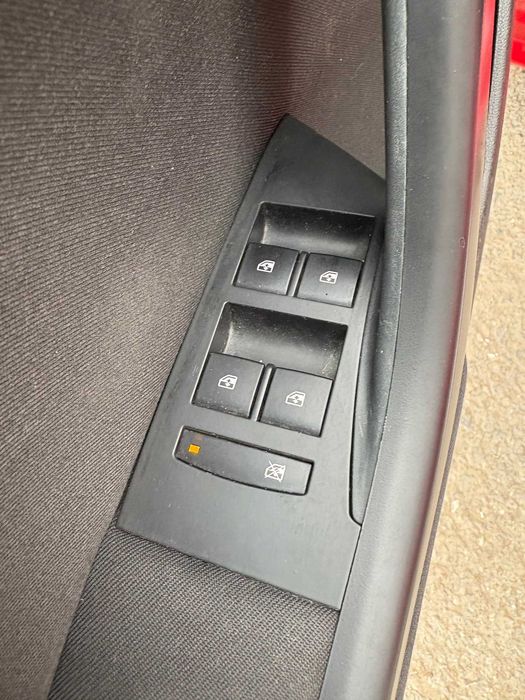 Opel Astra J 1.6 CDTI • Hatchback • Bi-Xenon • Euro 6