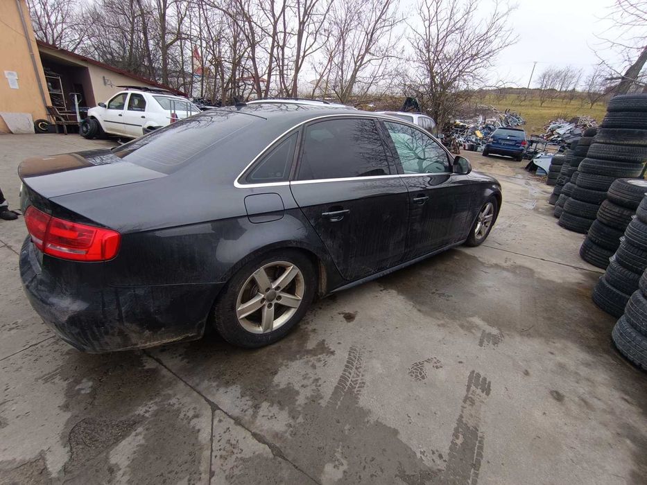 Dezmembrăm Audi A4 B8 , Motor 1.8 TFSI, An 2010