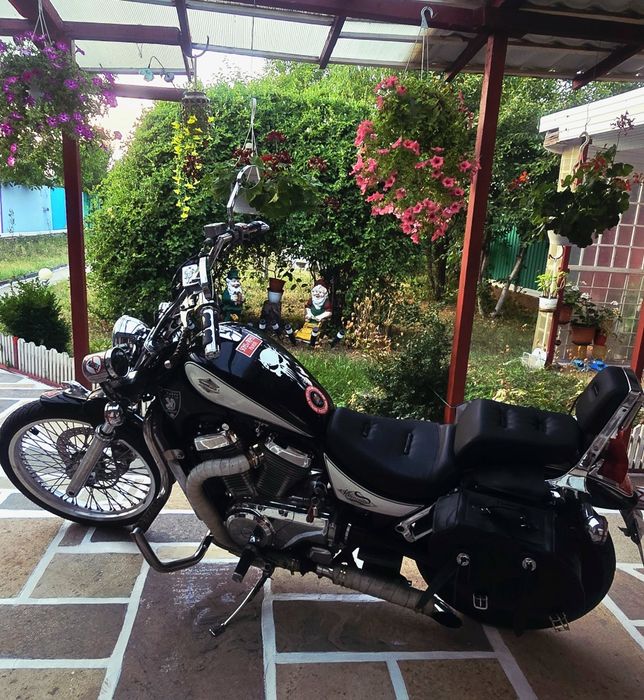 Chopper Suzuki Intruder 750
