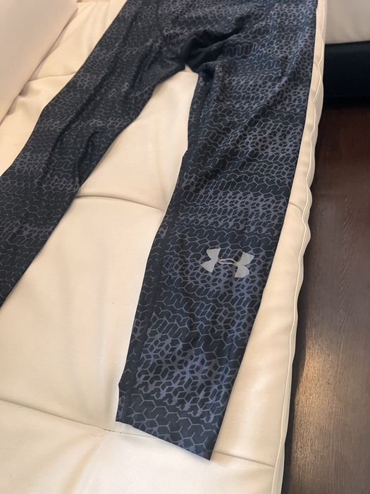 Echipament running sala fitness compresie under armour