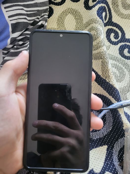 Продаю или обмен  на айфон