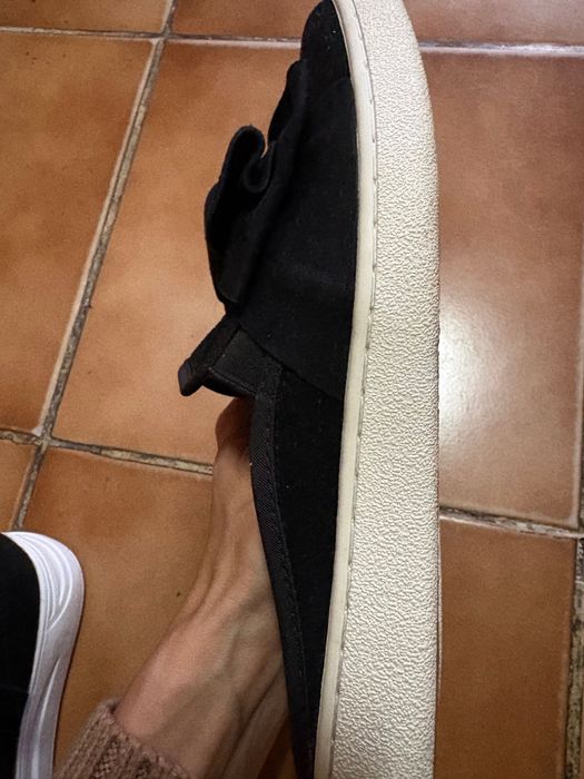 UGG piele intoarsa 37