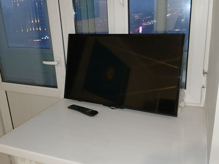 Телевизор Panasonic и VASIN