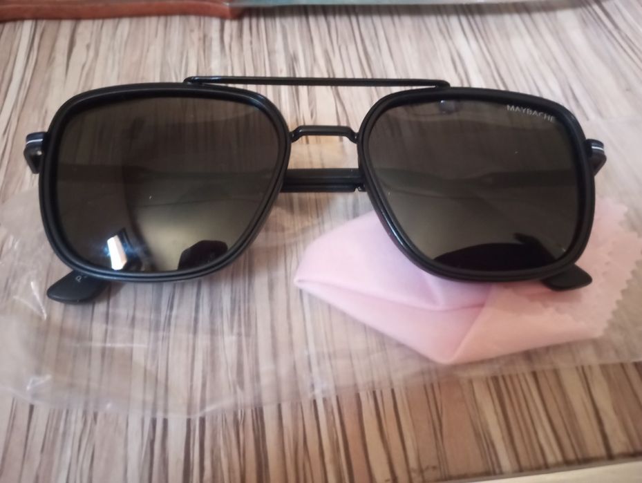 Qora koʻzoynak Maybeche