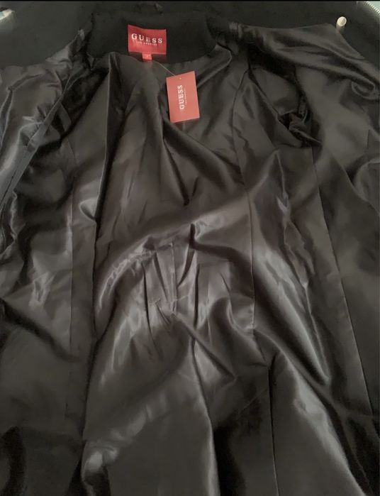 Новое Пальто  (Guess) оригинал