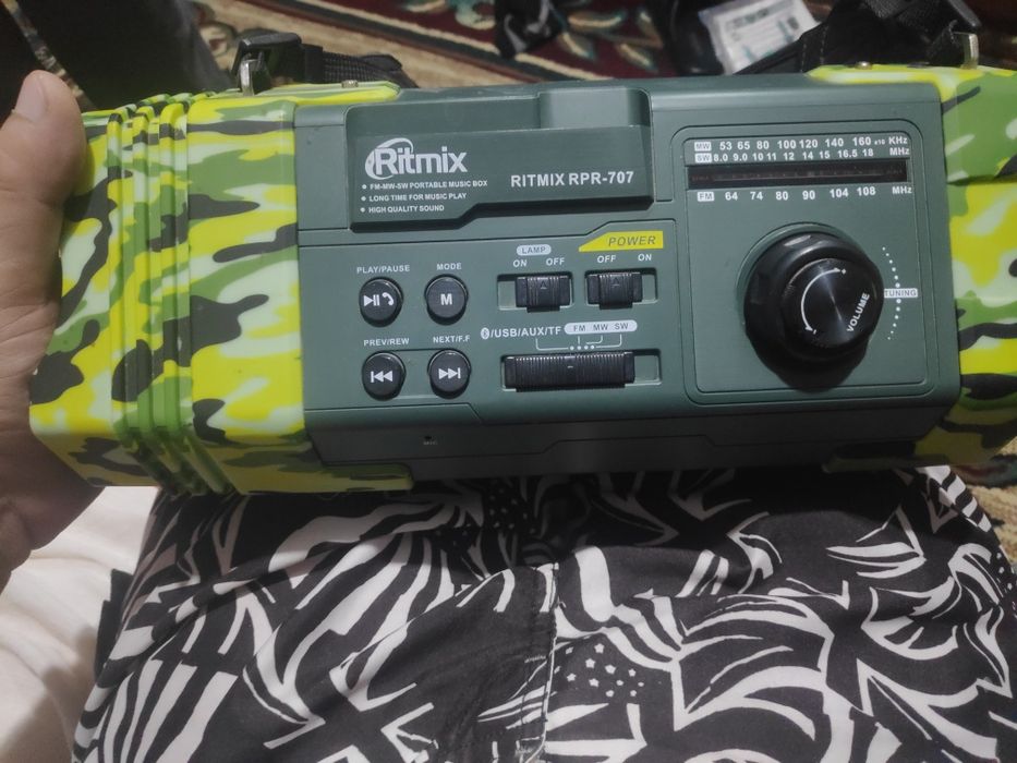 Продам  блютуз колонка