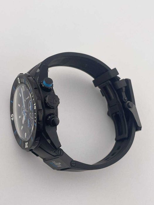 Часы Ulysse Nardin Diver Chronograph