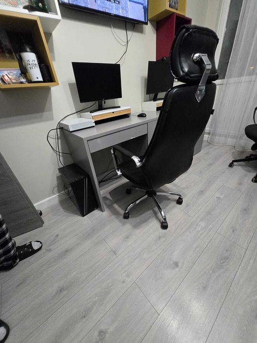 Scaun de birou ergonomic Kring Walter, cu tetiera, Negru