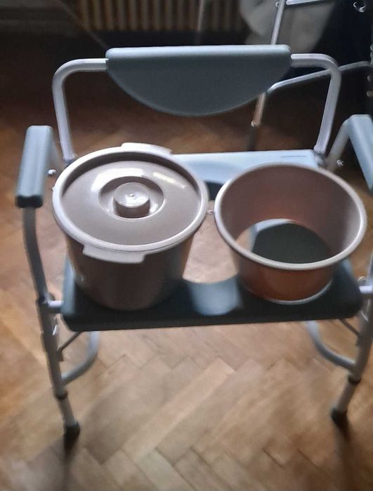 Scaun wc bariatric+cadru cu roti pliabil