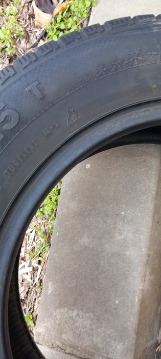 Anvelopa de iarna Barum 195/65 r15