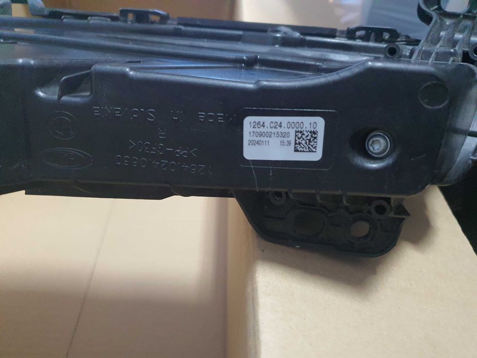 BMW Head Light Right