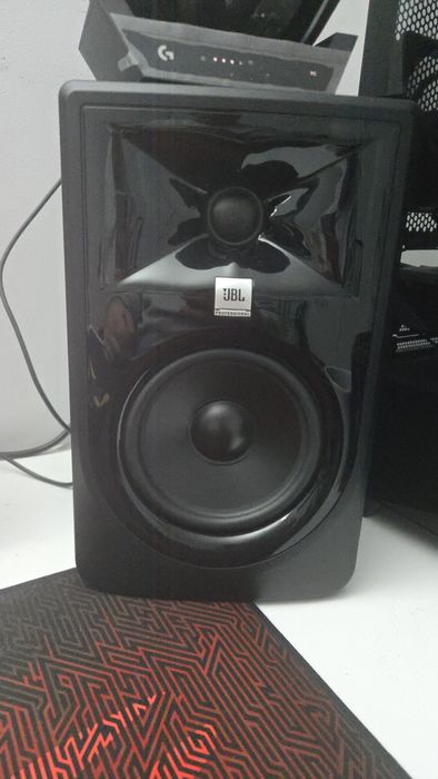 2 Boxe jbl 305p mk2