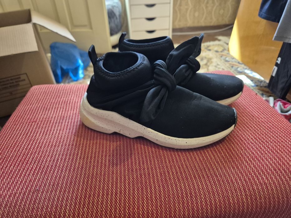 Детски боти Зара