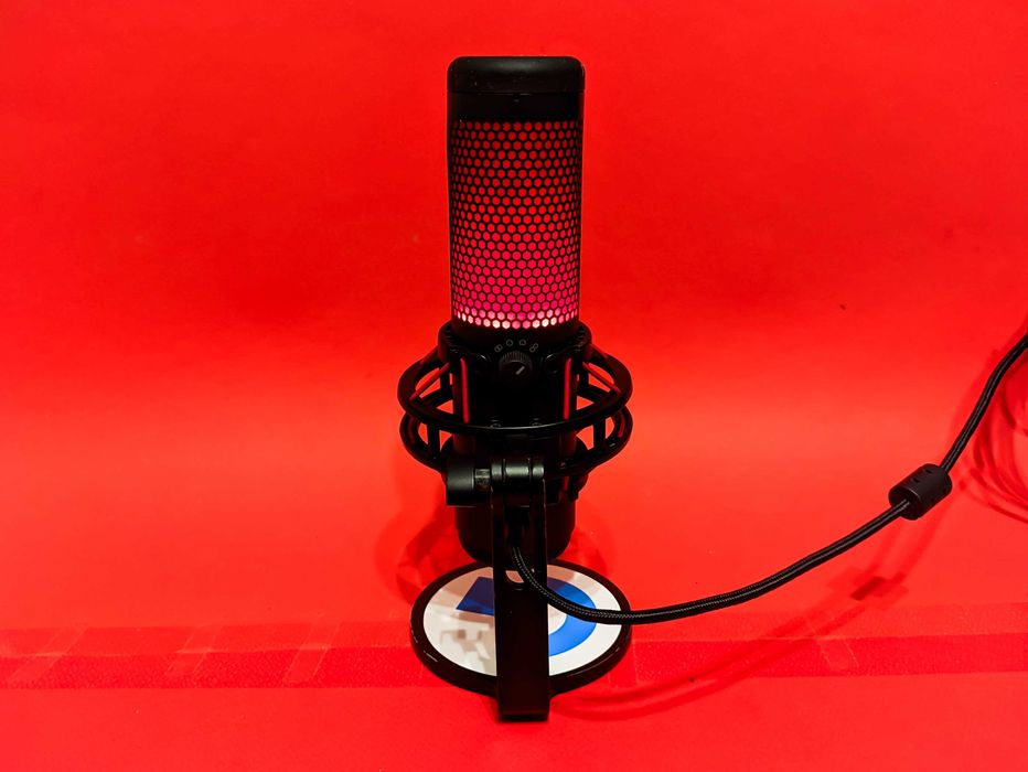 HyperX QuadCast USB Кондензаторен Микрофон за Стрийминг, Гейминг, PC, Подкаст, Студиен