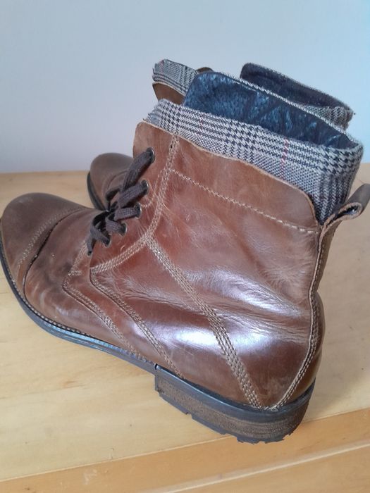 Ghete barbati ms 45 din piele naturala si imblanite ms 45 stare buna