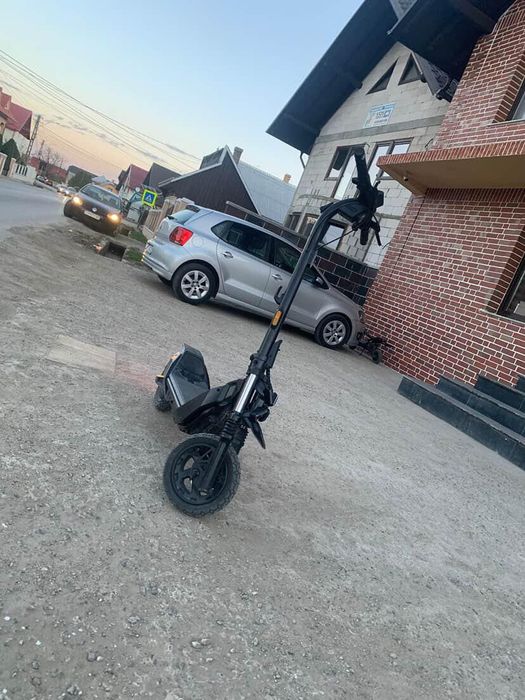 Vând trotinetă electrică sengway zt 3pro