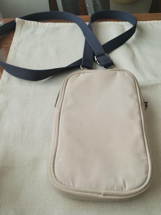 Чанта за телефон