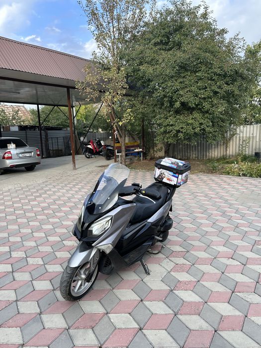 N Max мопед 180куб