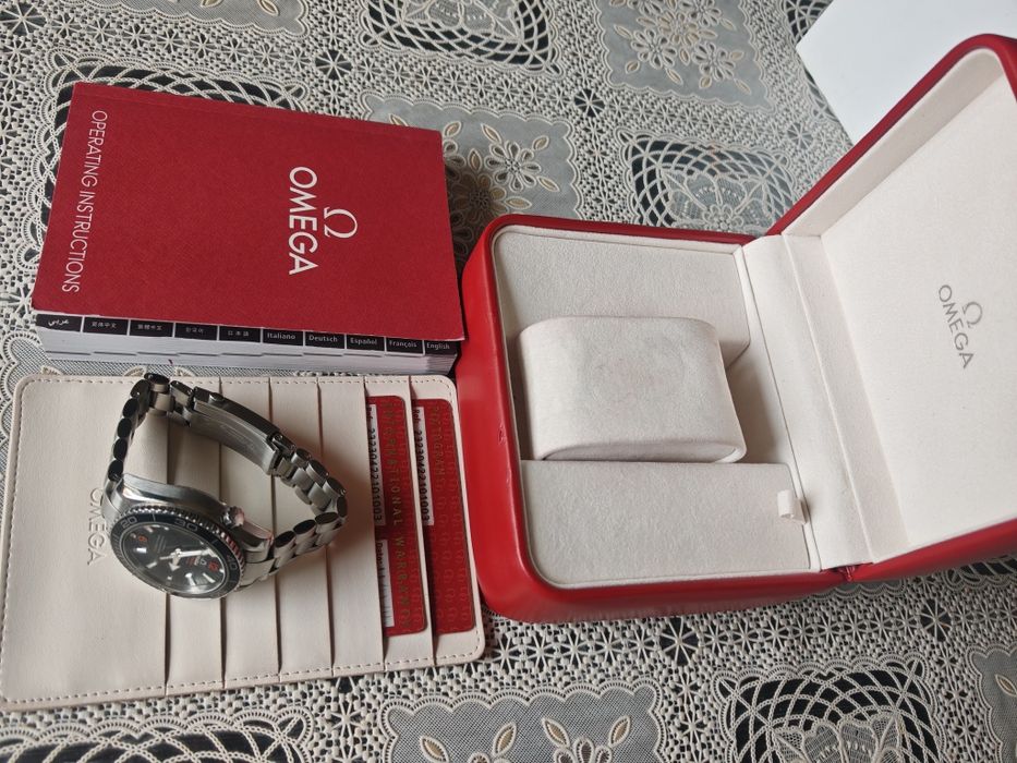 Продавам  Omega Seamaster Planet Ocean Co-Axial 42мм пълен комплект