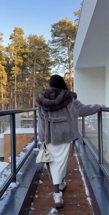 Продам укороченную шубку