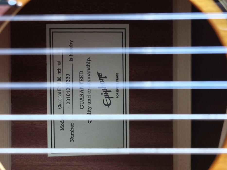 Epiphone Classical E1 (3/4) — гитара для обучения