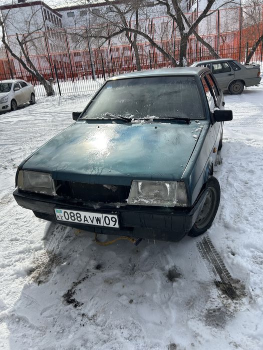 Продаю ваз 21099