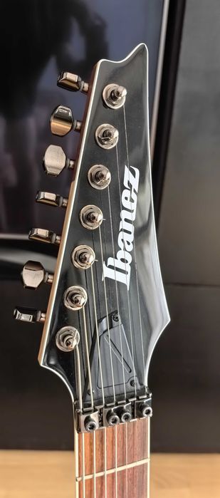 Китара Ibanez RGIR27E къстъм