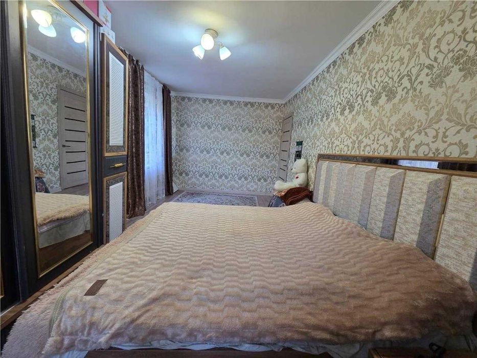 Продаётся 3-комн. квартира по пр. Строителей