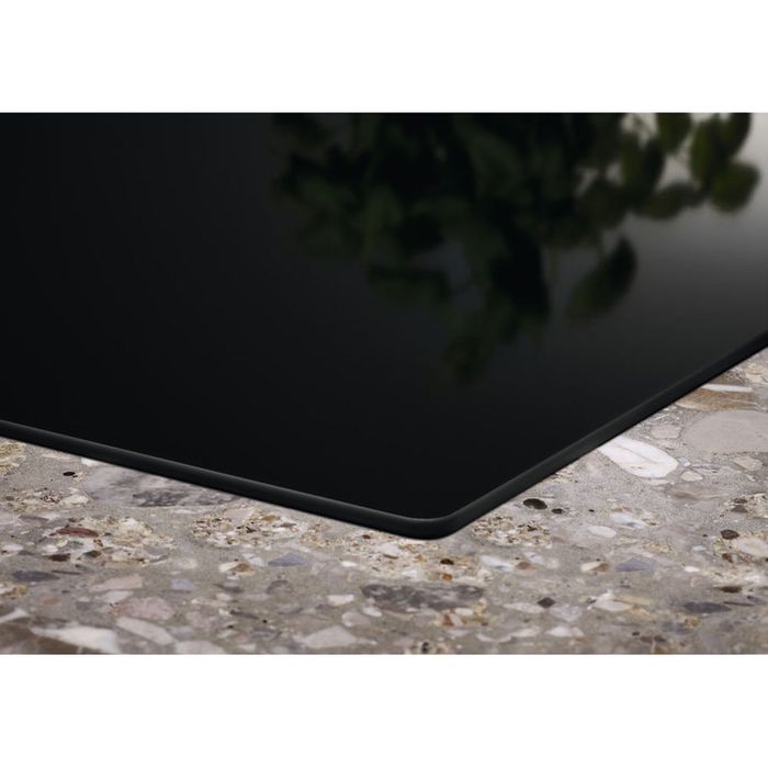 НОВ Индукционен котлон Електролукс Electrolux