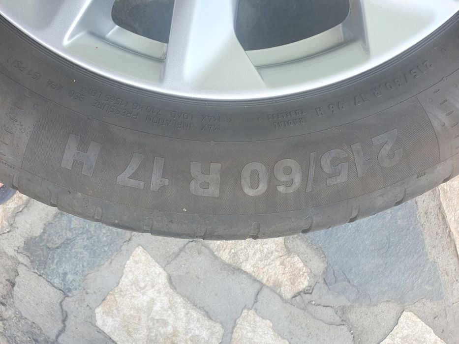 4бр летни гуми Континентал контакт 5 / 215-60-17/ 2015г/ 5.8-6мм.