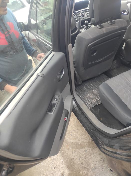 Рено Меган 1.9 дизел на части