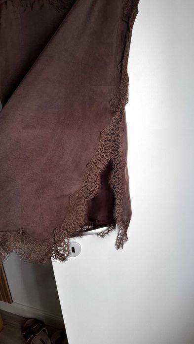 Top  elegant Zara ,maron.