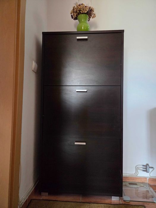 Mobila dormitor + dulap pantofi + suport vinuri