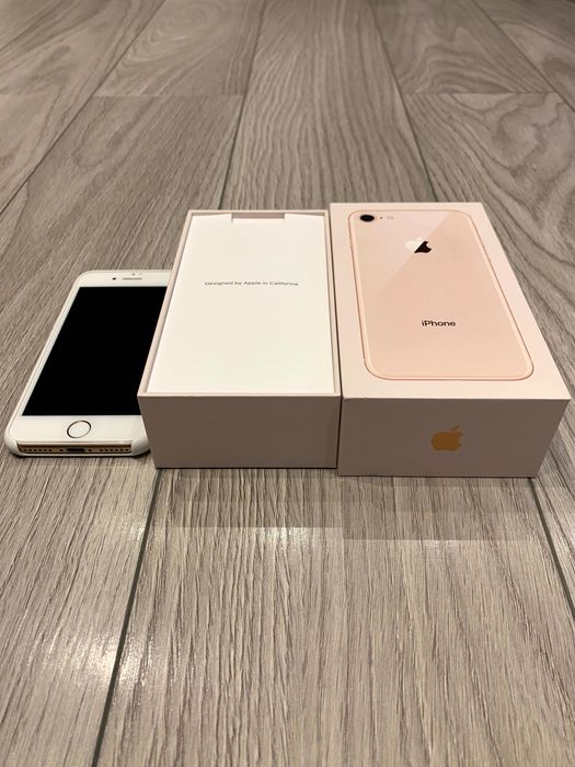iPhone 8, Gold, 64GB