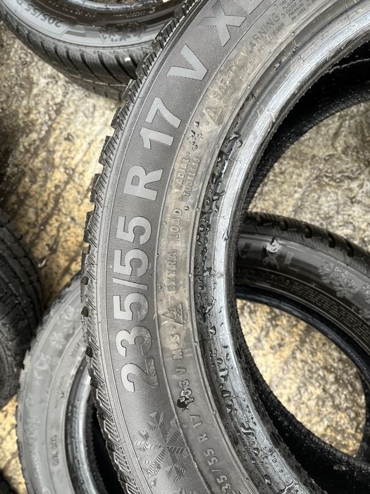 235/55/17 зимни гуми Semperit