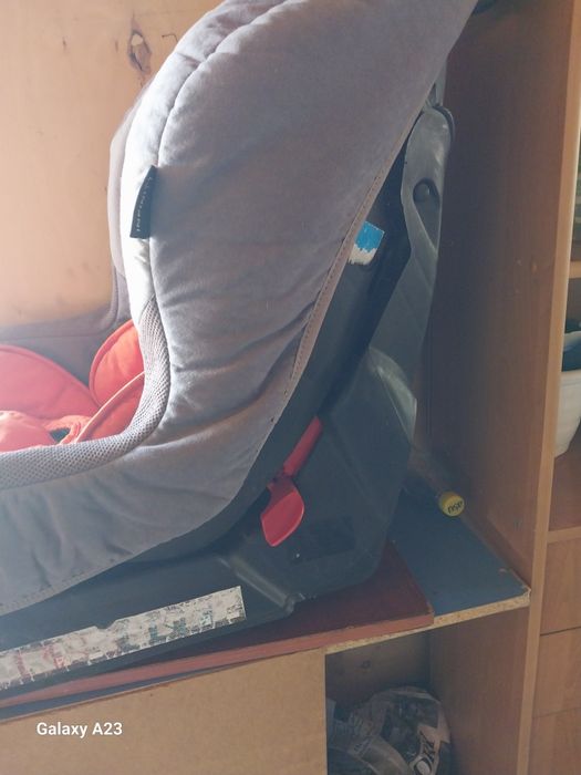 Продам автомобильное кресло