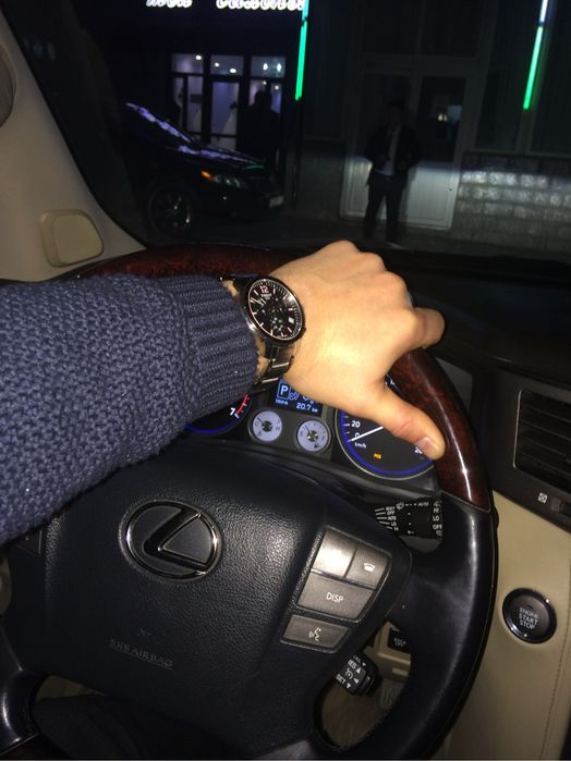 Продам Часы Tissot оригинальные