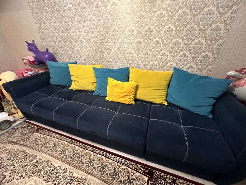 Продается диван .
