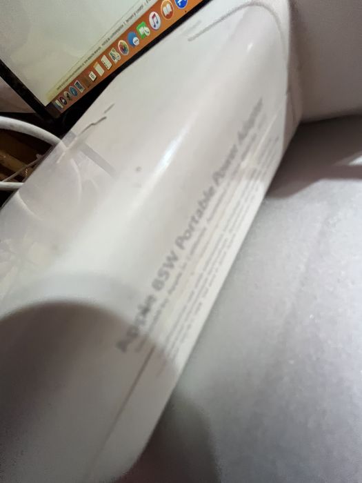 macbook pro a1181 in stare. buna,perfect functional de colectie