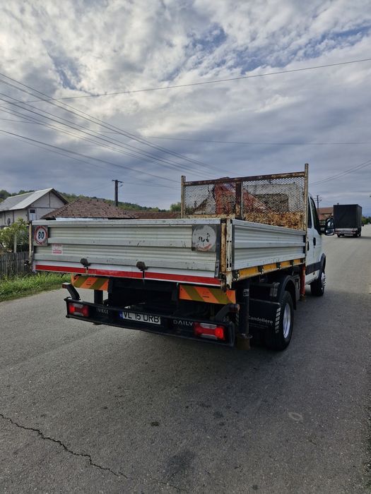 Iveco Daily Basculabil și Macara