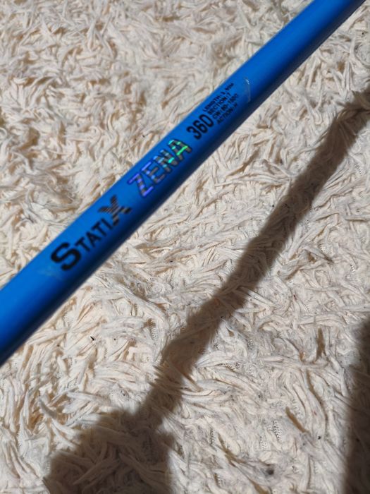 Новое прочное удилище, универсальное