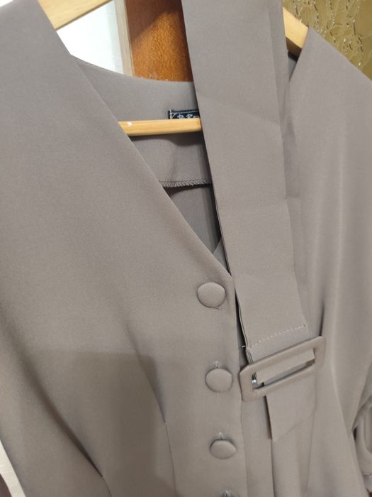 Продам платье женское