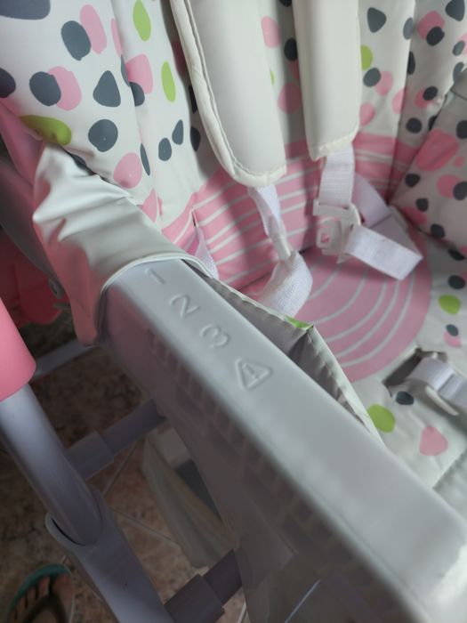 Стол за хранене Chipolino Maxi