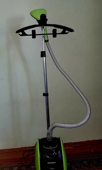 Отпариватель Flyco FI9815.

Изготовлен из высококачественных материало