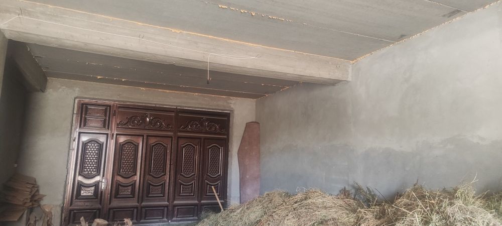 Uy sotiladi  sirochni bariyandgayam