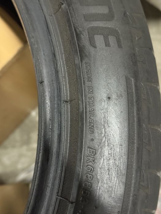 Bridgestone 235/45 R18 94 W